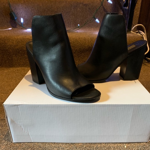 Tilt- black booties - Picture 4 of 5